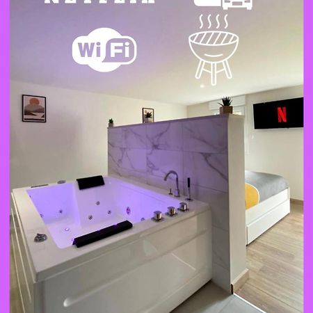 Loft Jardin Et Spa Bressuire Extérieur photo