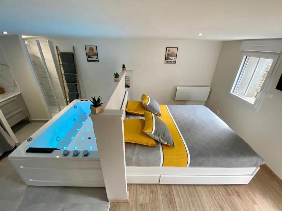 Loft Jardin Et Spa Bressuire Extérieur photo